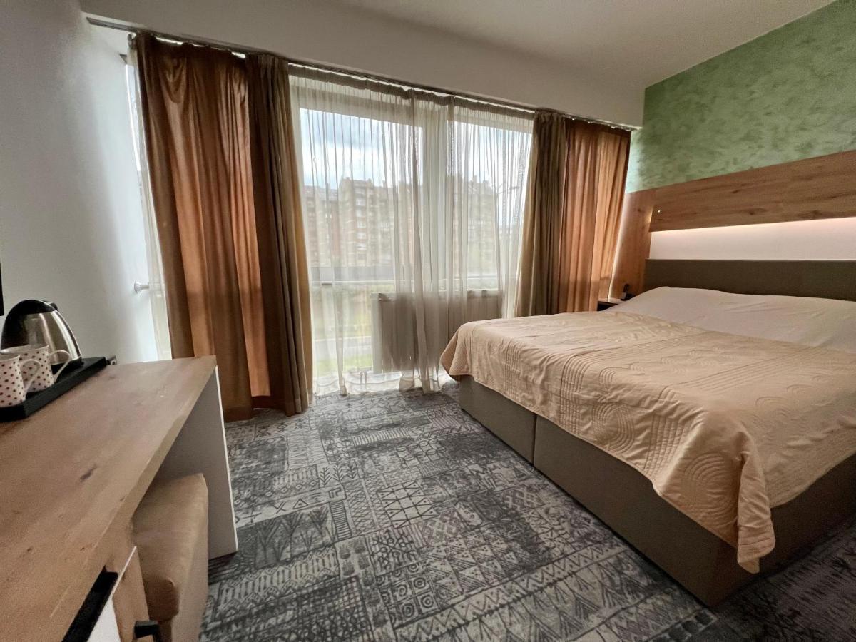 Hotel Brkic Sarajevo Airport - Free Parking Exterior photo